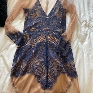 Blue lace For Love and Lemons Used